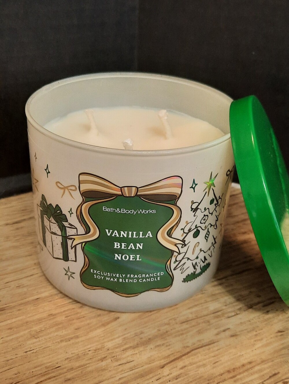 "VANILLA BEAN NOEL" Bath And Body Works 3 WICK